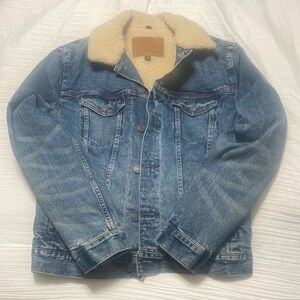 American Eagle Outfitters Blue Denim Jacket with Cream Sherpa